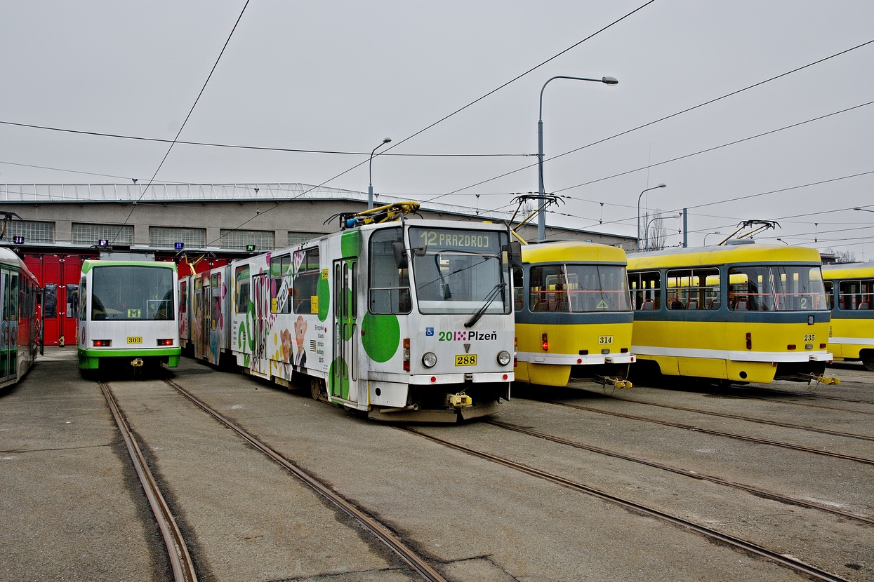 Пльзень, Škoda 03T2 Astra № 303
