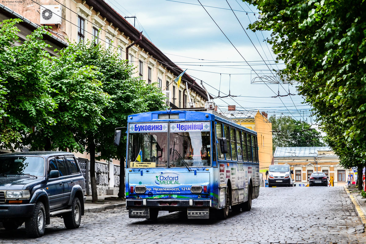 Черновцы, Škoda 14Tr02/6 № 272