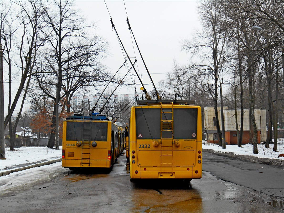 Киев, ЛАЗ E301D1 № 2644; Киев, Богдан Т90110 № 2332
