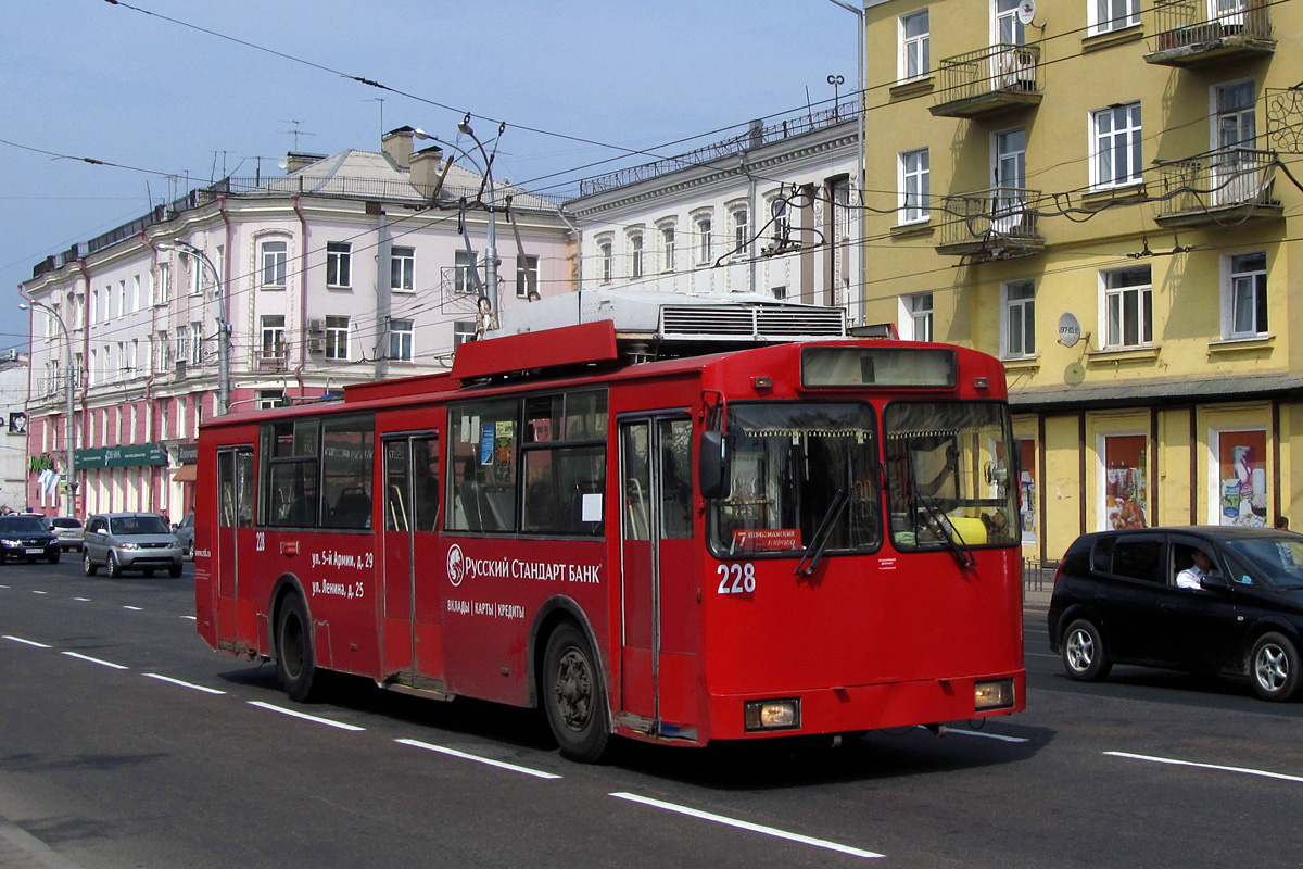 Irkutsk, ST-682G č. 228