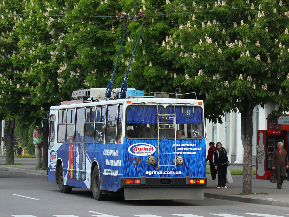 Запорожье, ЮМЗ Т2 № 036