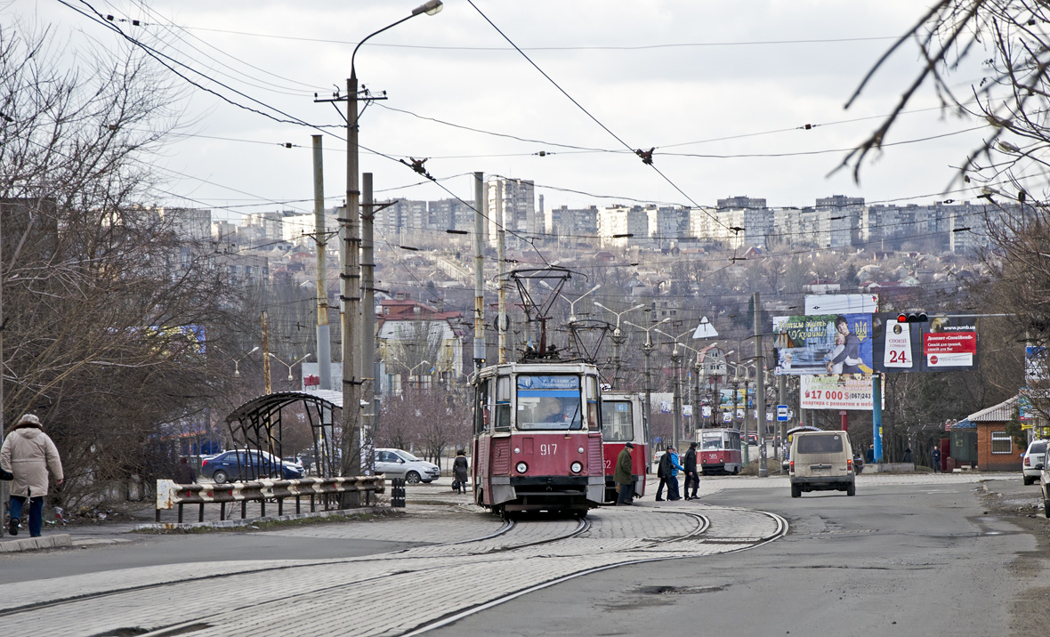 Mariupol, 71-605 (KTM-5M3) Nr. 917