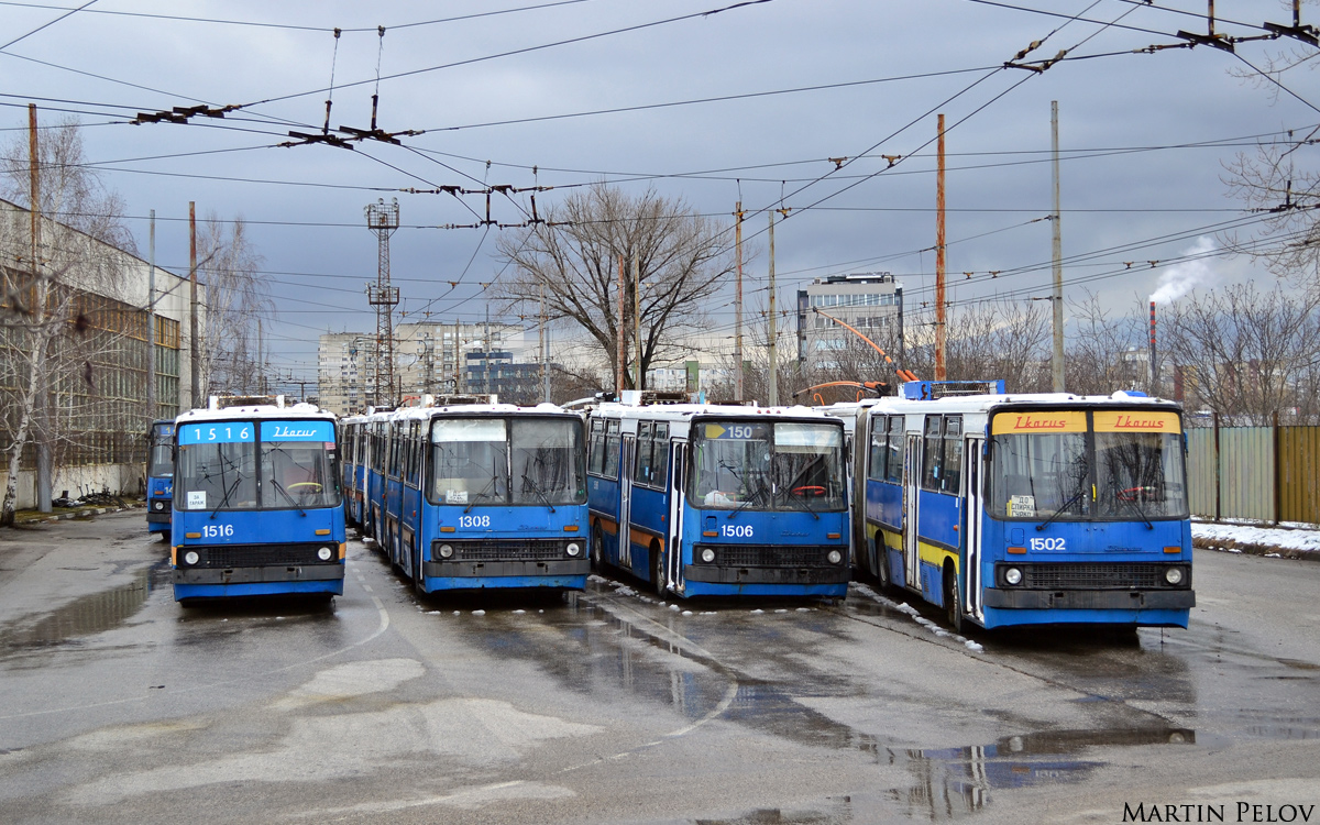 София, Ikarus 280.92 № 1516; София, Ikarus 280.92 № 1308; София, Ikarus 280.92 № 1506; София, Ikarus 280.92 № 1502; София — Бракуване на тролейбуси — Ikarus 280.92