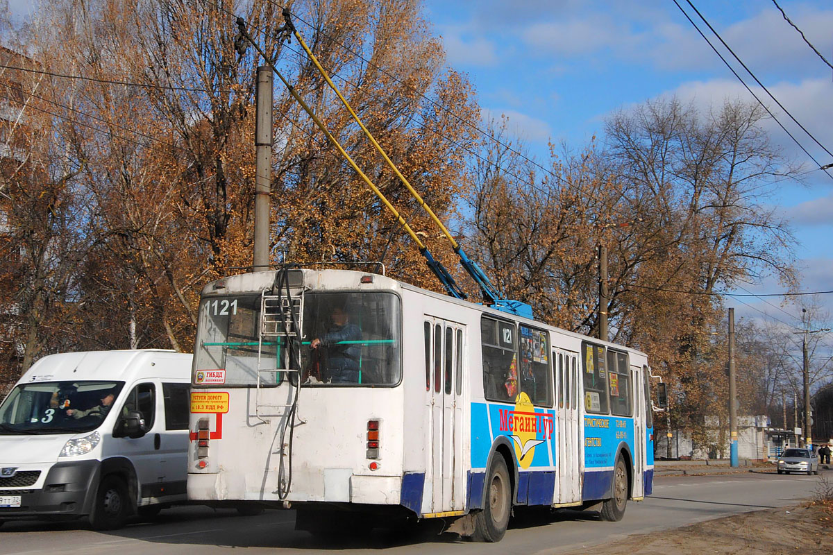 Брянск, ЗиУ-682Г-016 (012) № 1121