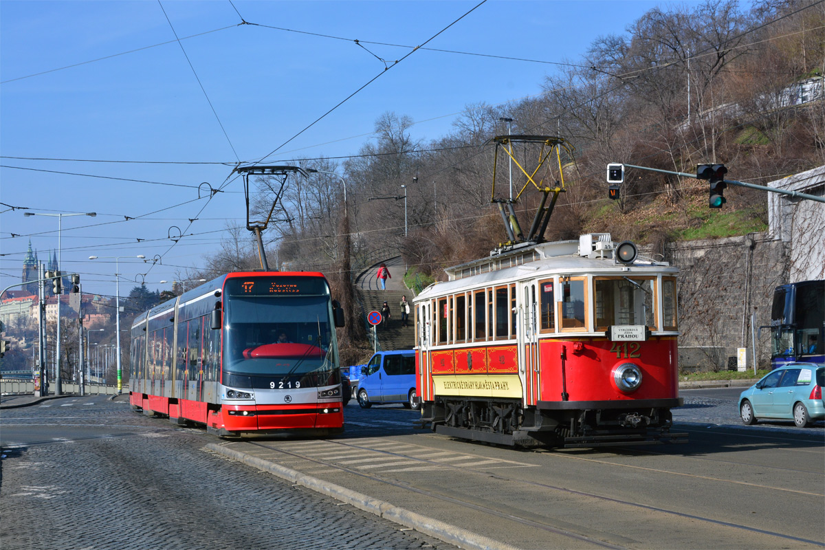 Prague, Ringhoffer DSM Br. 412; Prague, Škoda 15T2 ForCity Alfa Praha Br. 9219 Prague, Ringhoffer DSM Br. 412; Prague, Škoda 15T2 ForCity Alfa Praha Br. 9219