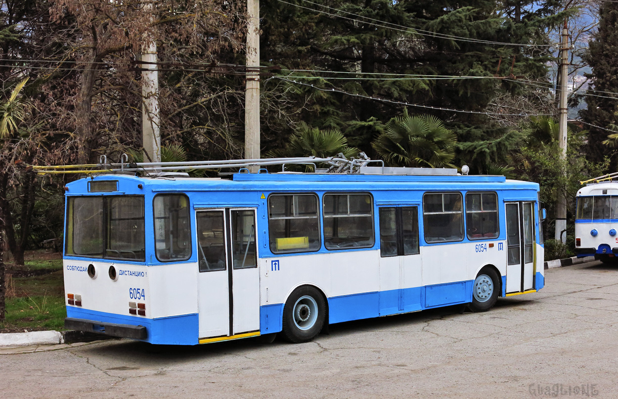 Troleibuzul din Crimeea, Škoda 14Tr02/6 Nr. 6054