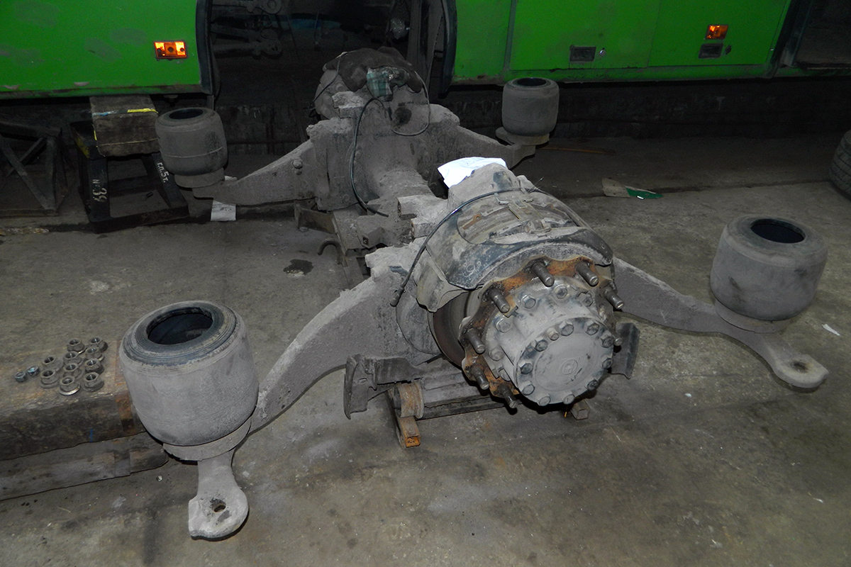 Оборудование электротранспорта — Разное; Троллейбусы — ЛАЗ E301D1