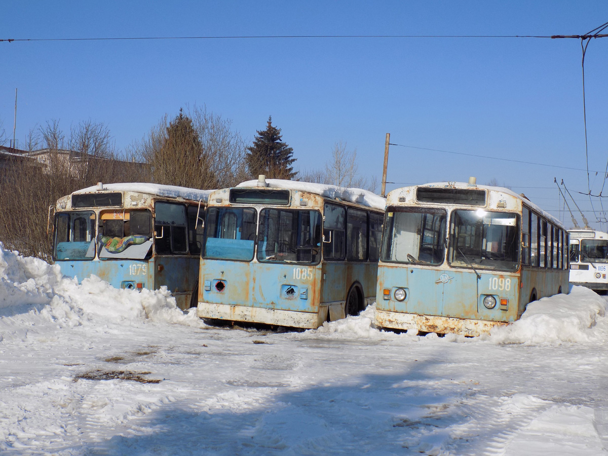 Novotšeboksarsk, ZiU-682G [G00] № 1079; Novotšeboksarsk, ZiU-682G [G00] № 1085; Novotšeboksarsk, ZiU-682 (URTTZ) № 1098