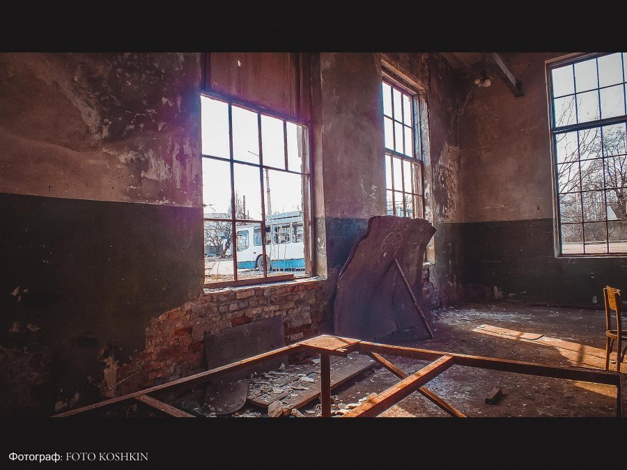 Vuhlehirskas — Network damage due to military unrest