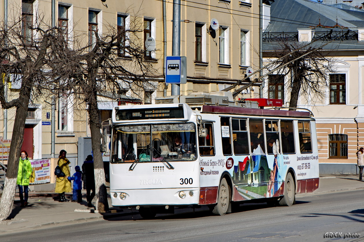 Владимир, ЗиУ-682Г-016.04 № 300