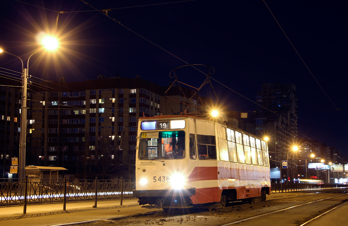 Saint-Petersburg, LM-68M č. 5438