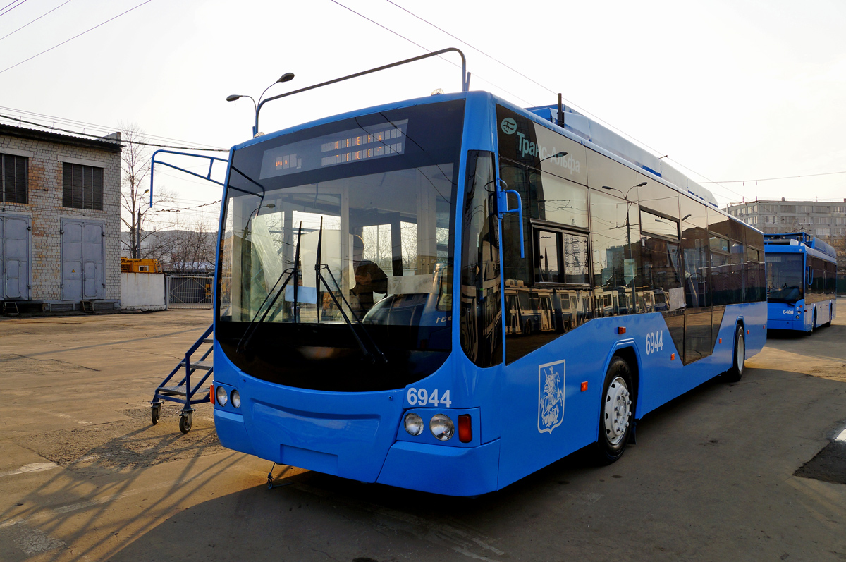 Москва, ВМЗ-5298.01 «Авангард» № 6944