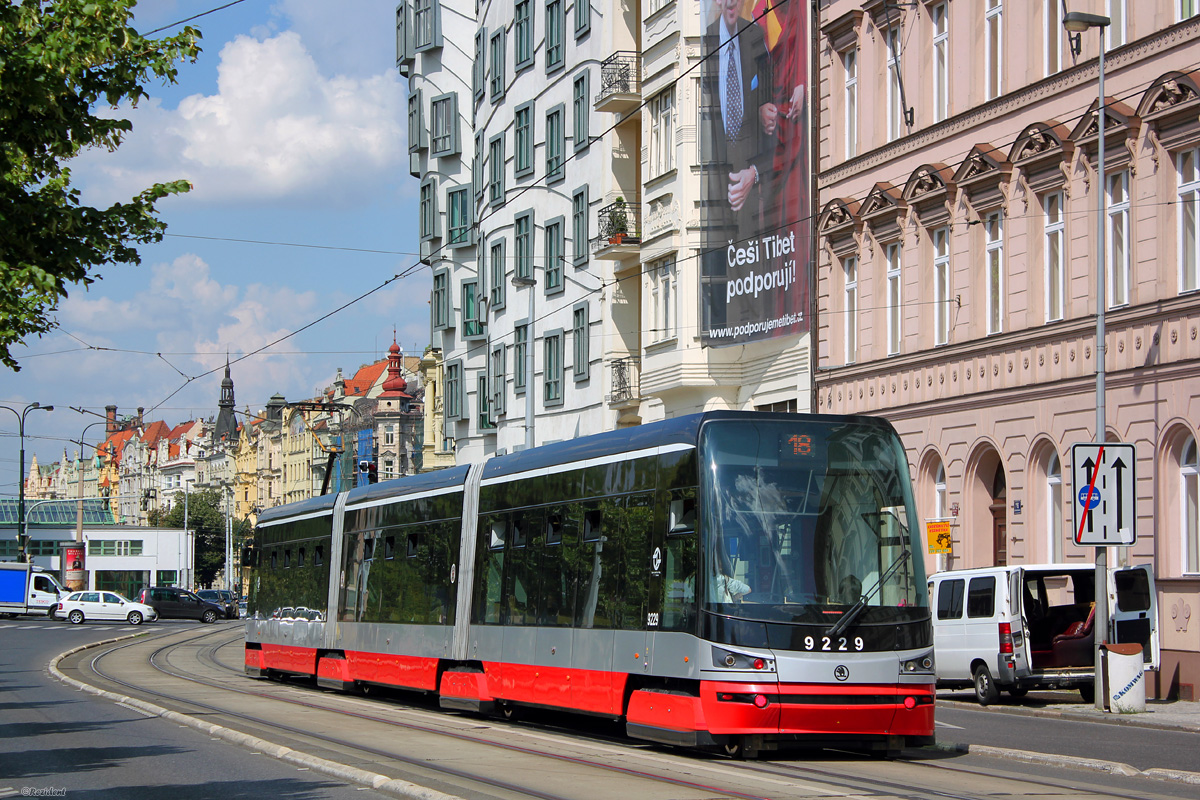 Прага, Škoda 15T3 ForCity Alfa Praha № 9229