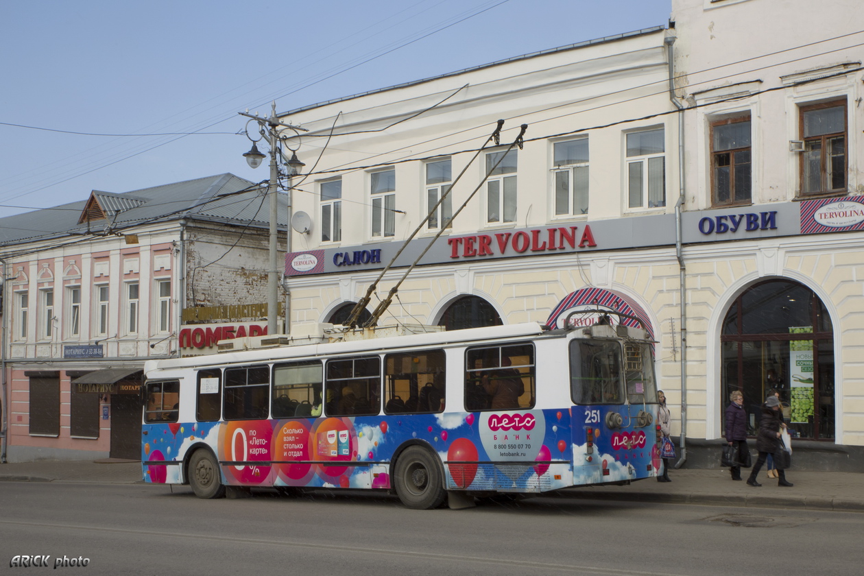 Владимир, ЗиУ-682Г-016.04 № 251