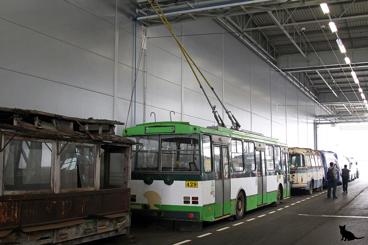 Пльзень, Škoda 14Tr08/6 № 429