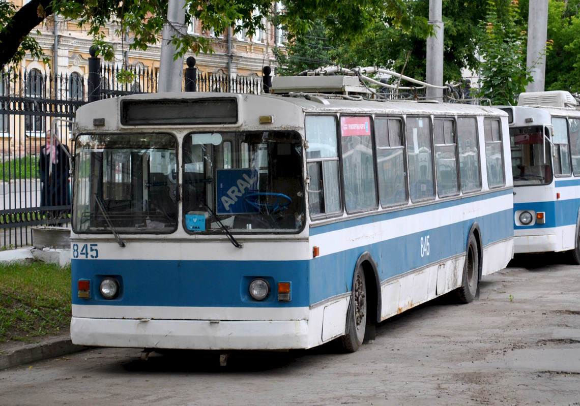 Самара, ЗиУ-682Г (СЗТМ) № 845; Самара — Троллейбусное депо № 1