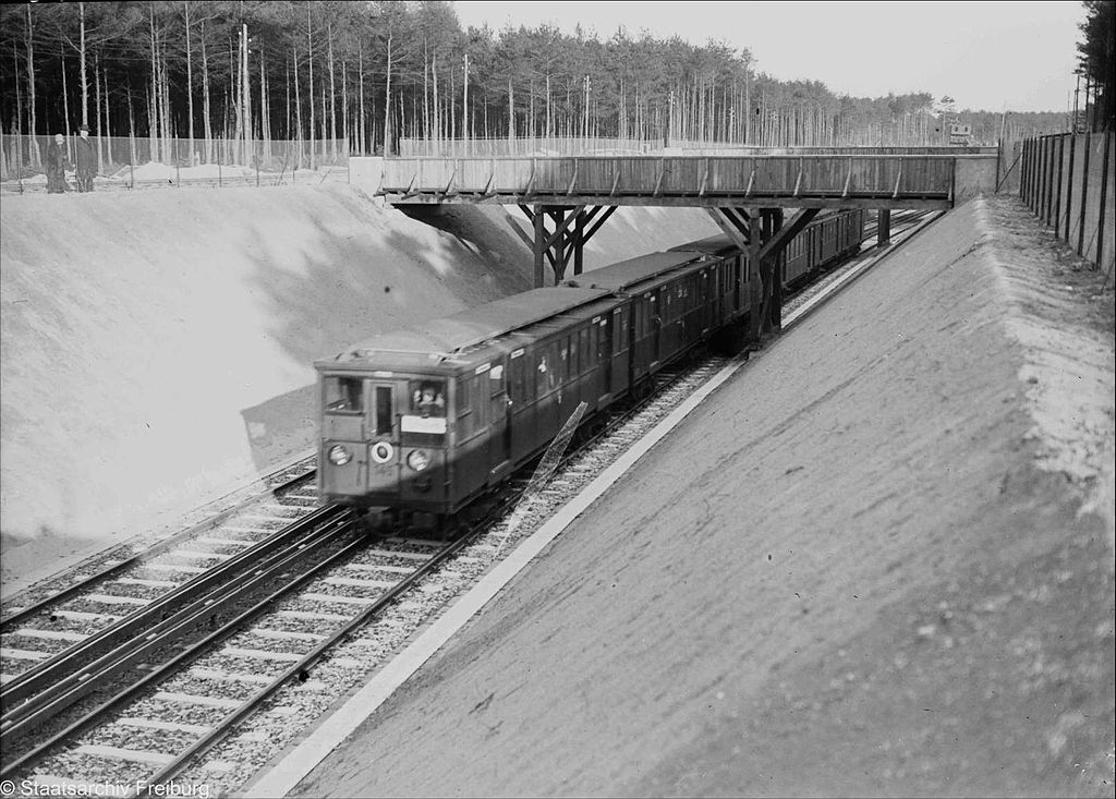 Берлин, BVG AI Tw № 145