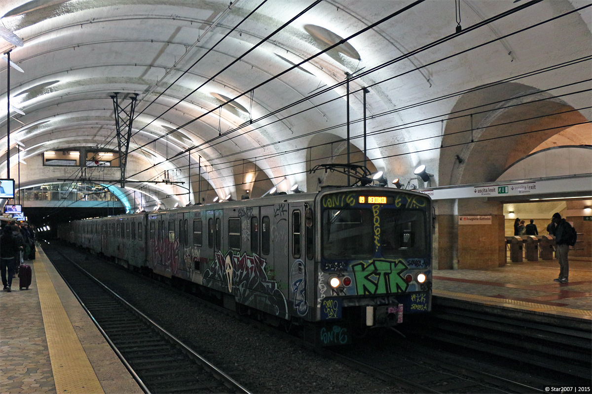 Рим, Breda MB100 № MB017; Рим — Метрополитен — Линия B/В1