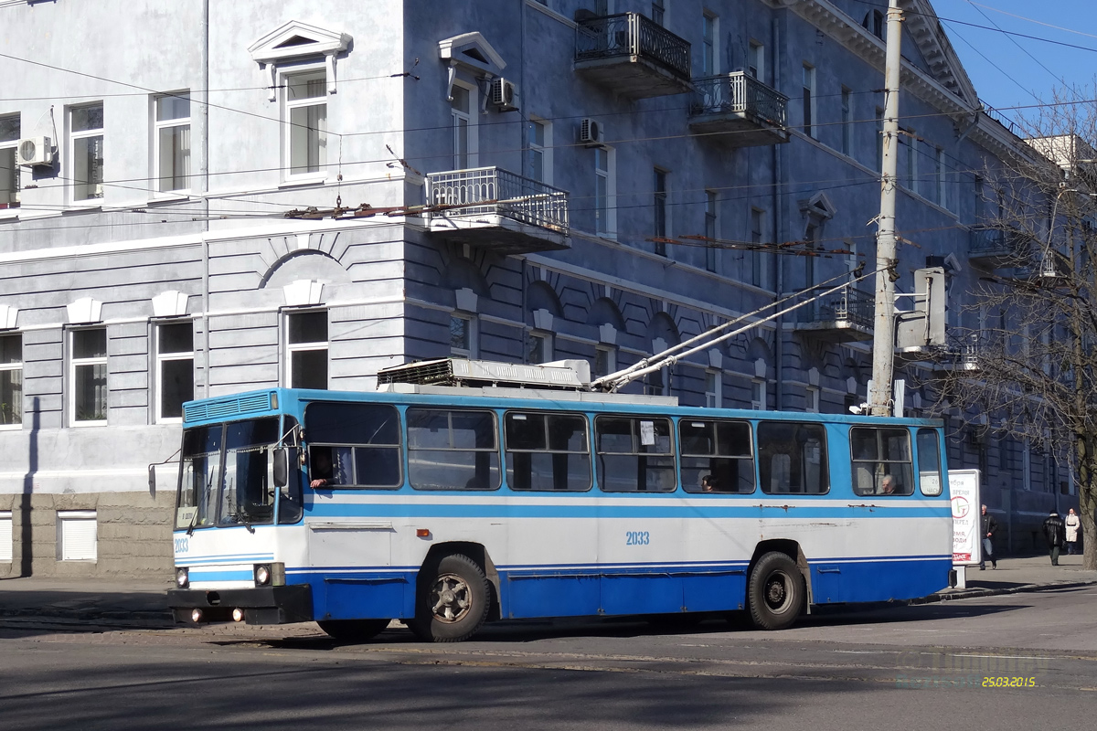Днепр, ЮМЗ Т1Р (Т2П) № 2033