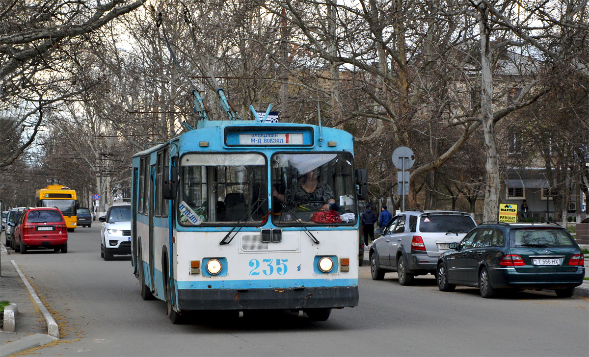 Тирасполь, ЗиУ-682Г [Г00] № 235