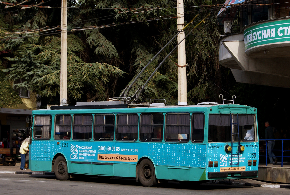 Крымский троллейбус, Škoda 14Tr02/6 № 8050