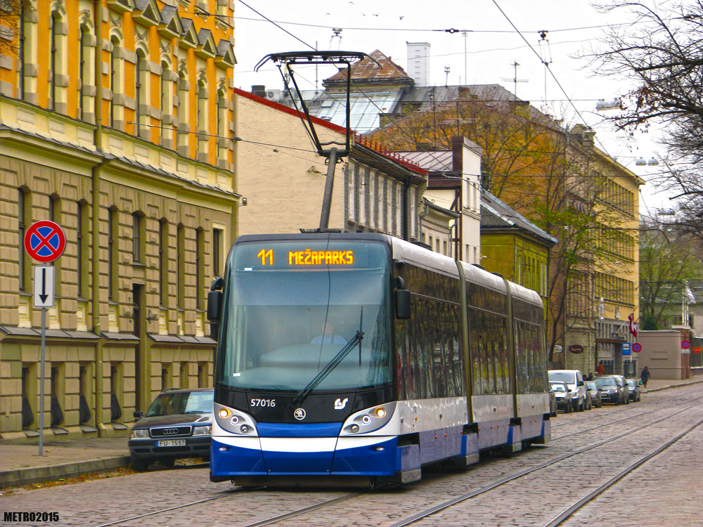 Рига, Škoda 15T ForCity Alfa Riga № 57016