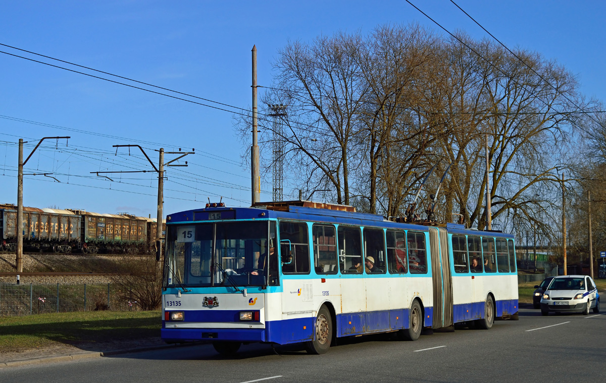 Рига, Škoda 15Tr02/6 № 13135