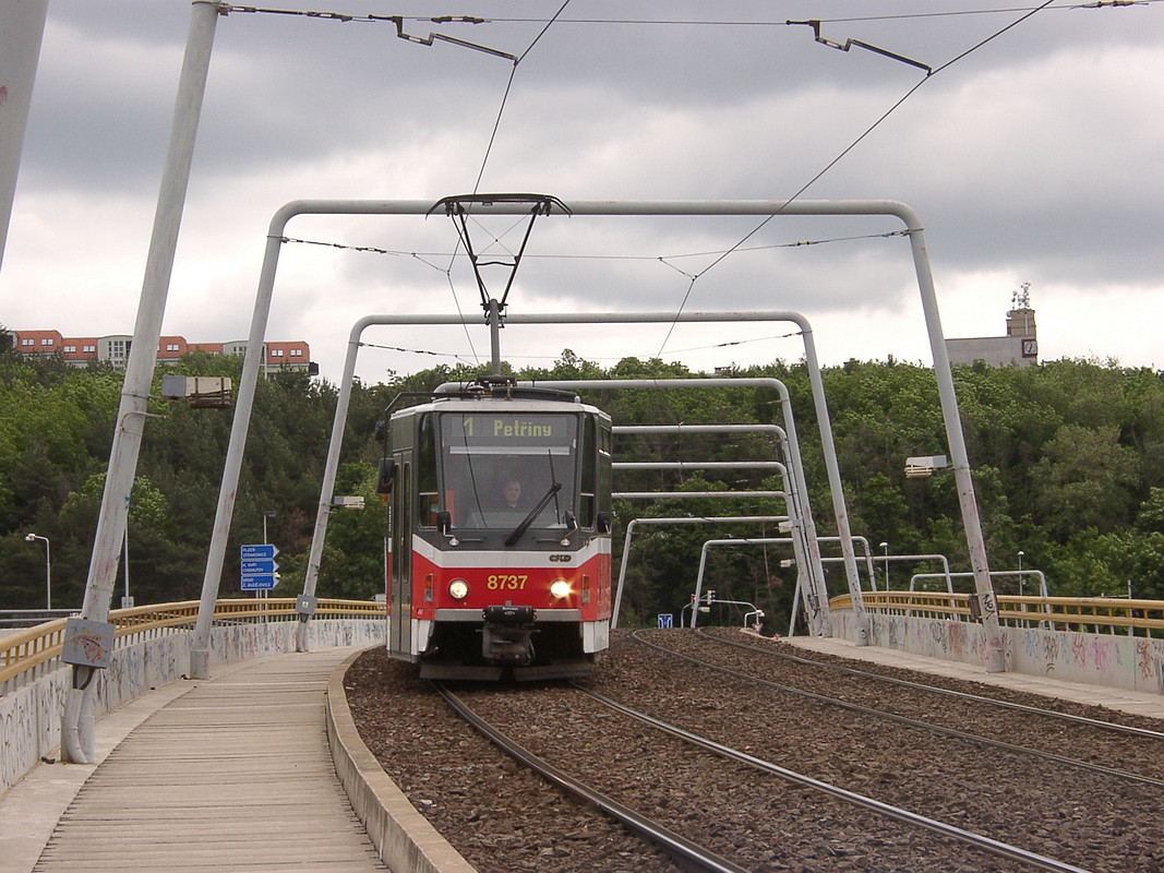 Прага, Tatra T6A5 № 8737