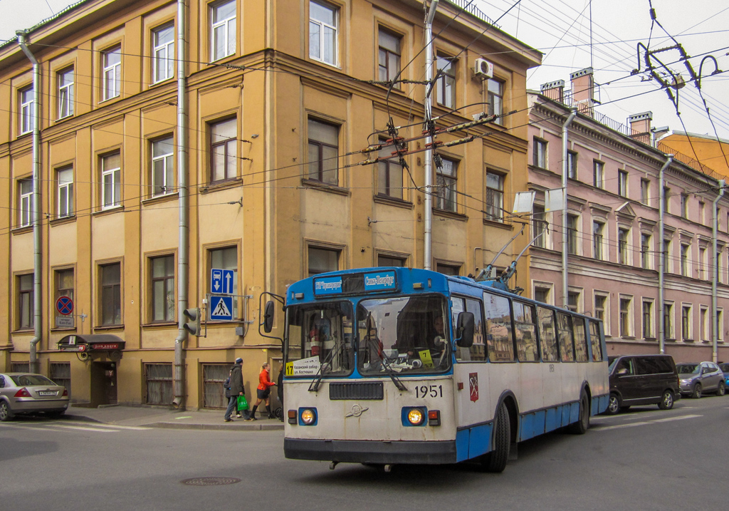 Санкт-Петербург, ЗиУ-682Г-018 [Г0Р] № 1951