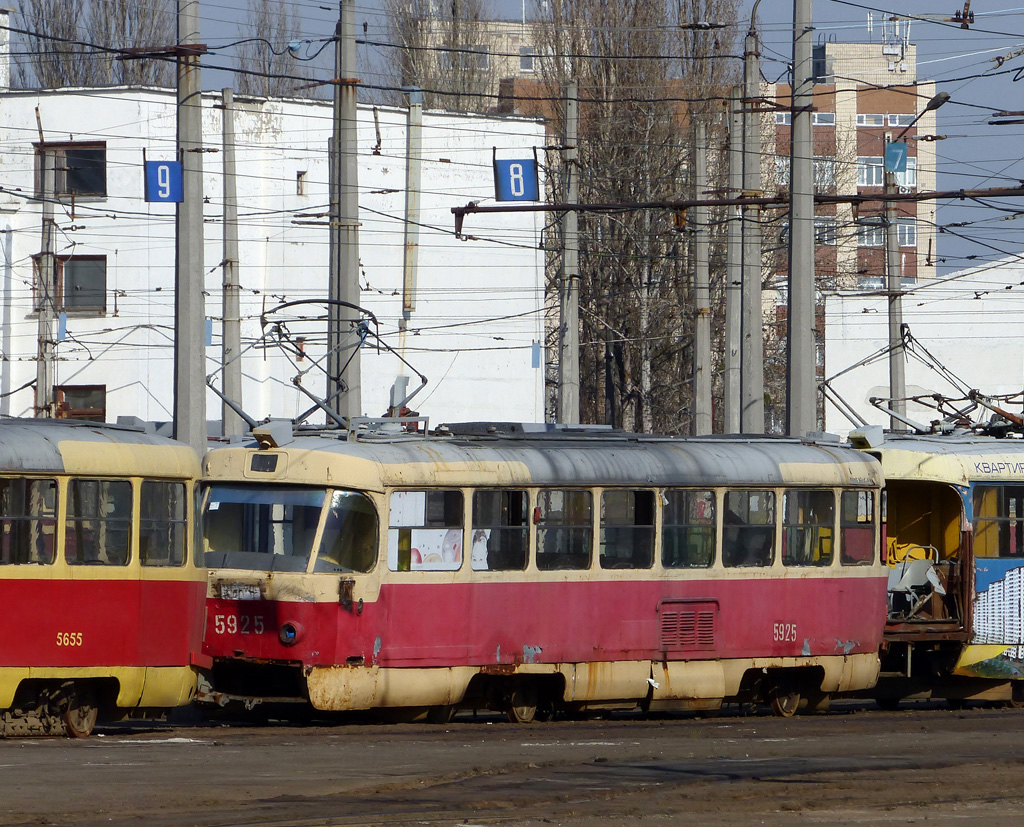 Киев, Tatra T3SU № 5925
