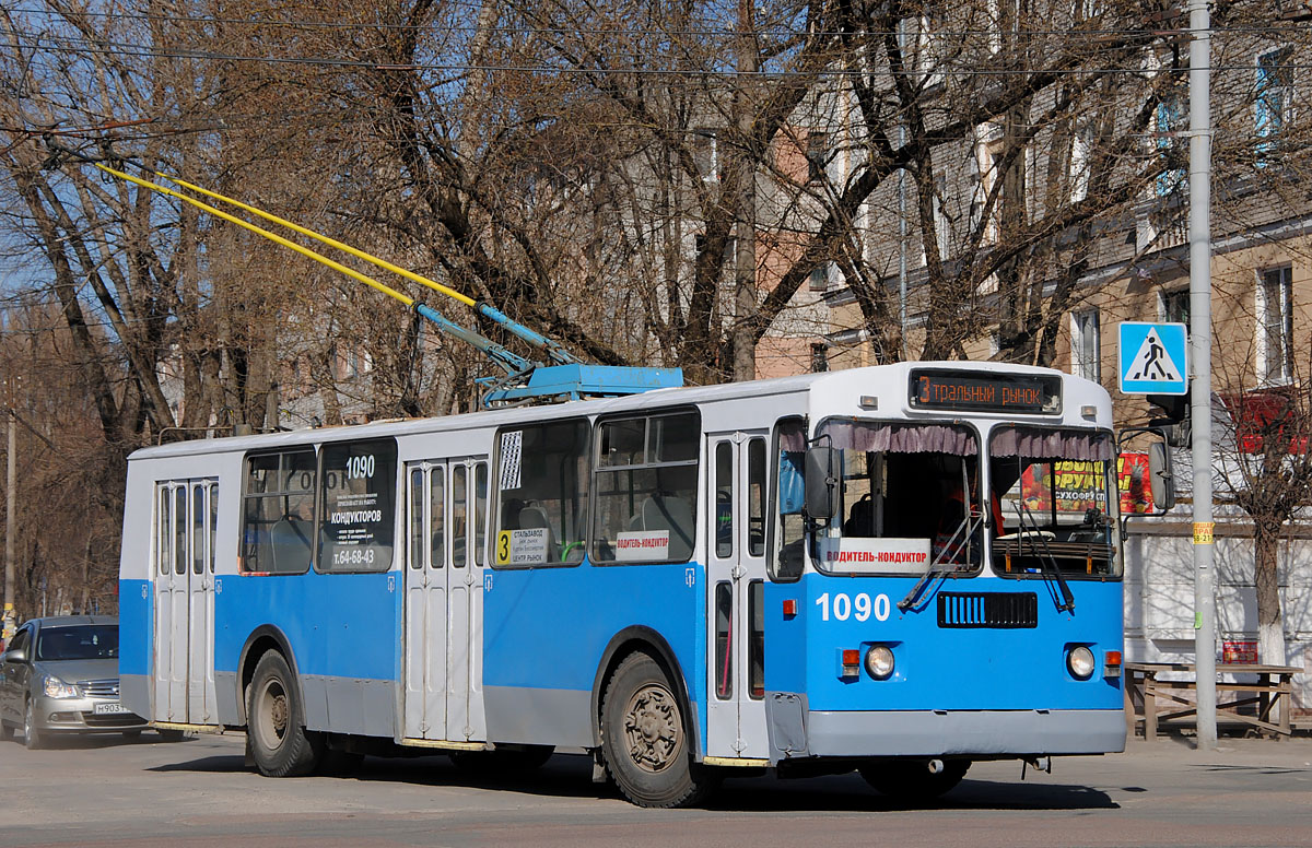 Брянск, ЗиУ-682Г-016 (012) № 1090