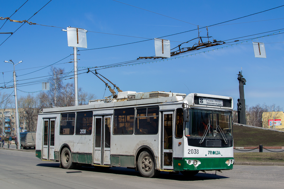 Penza, ZiU-682G-016.02 č. 2038