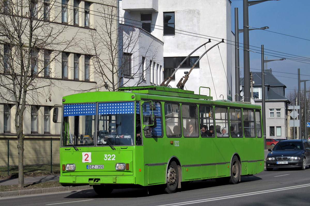 Каунас, Škoda 14Tr11/6 № 322