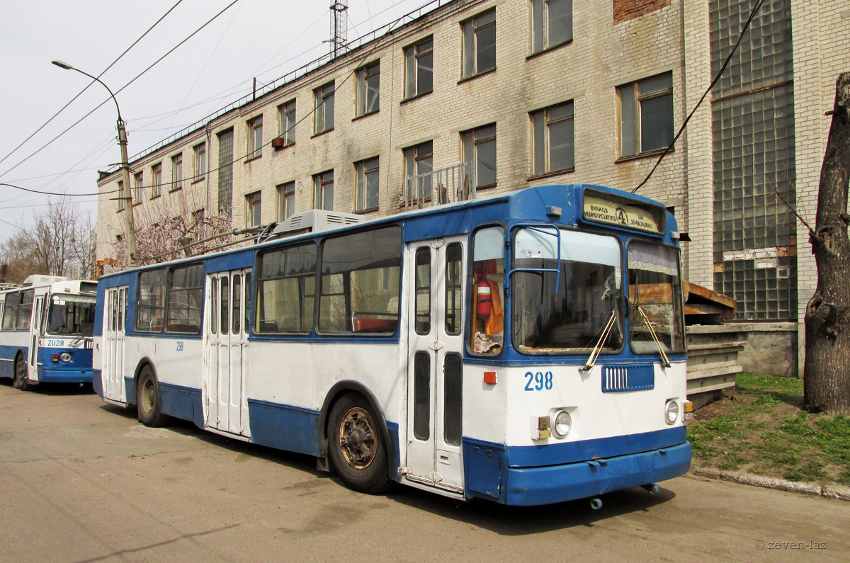Черкассы, ЗиУ-682В [В00] № 298