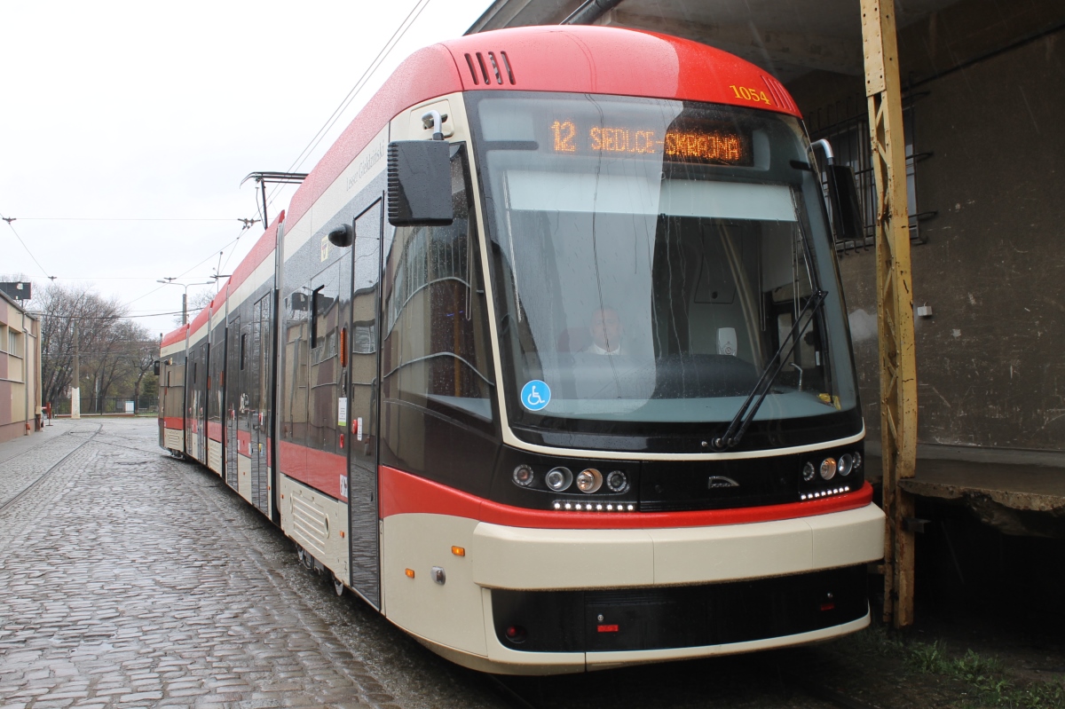 Gdańsk, PESA Jazz 128NG Nr 1054