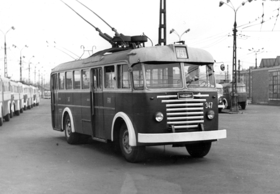 Budapeszt, Ikarus 60T Nr 347; Budapeszt — Trolleybus depot Budapeszt, Ikarus 60T Nr 347; Budapeszt — Trolleybus depot