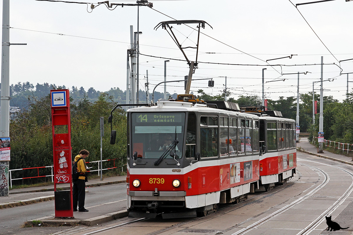 Прага, Tatra T6A5 № 8739