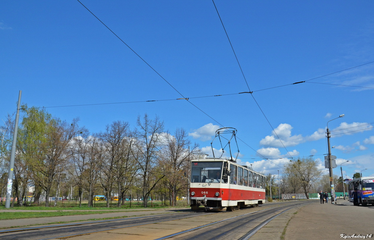 Киев, Tatra T6B5SU № 066