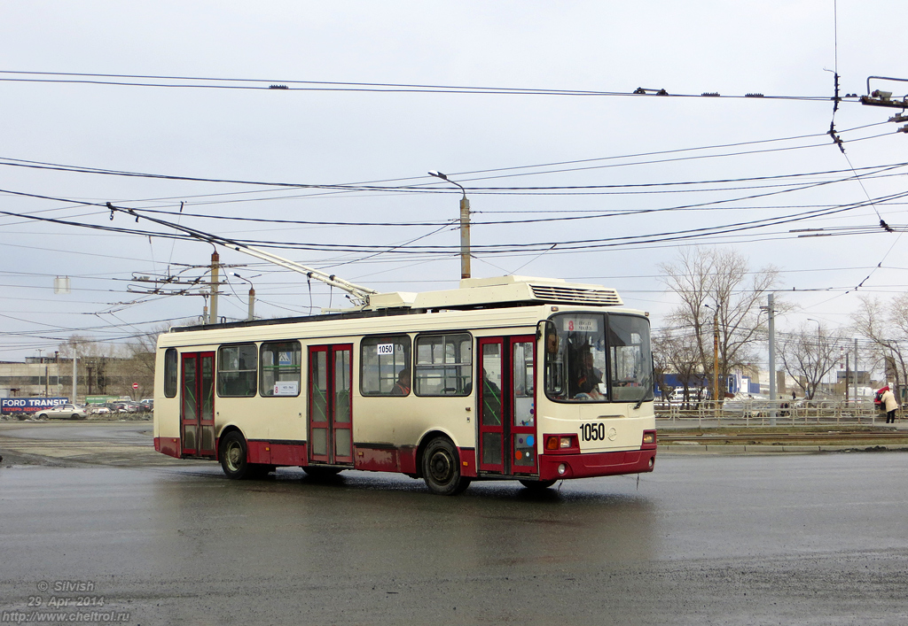 Челябинск, ЛиАЗ-5280 (ВЗТМ) № 1050
