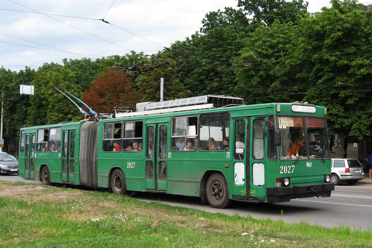 Charkivas, YMZ T1 nr. 2027