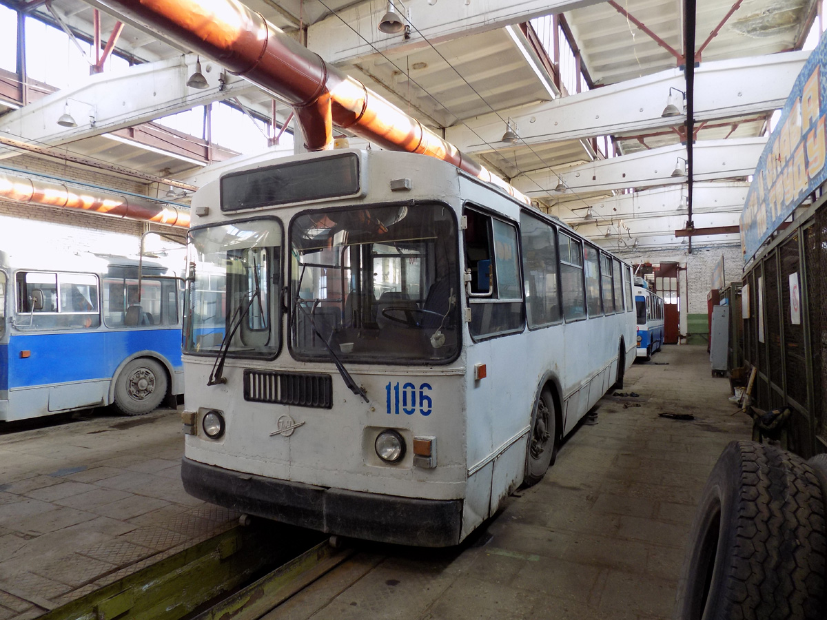 Новочебоксарск, ЗиУ-682Г-012 [Г0А] № 1106