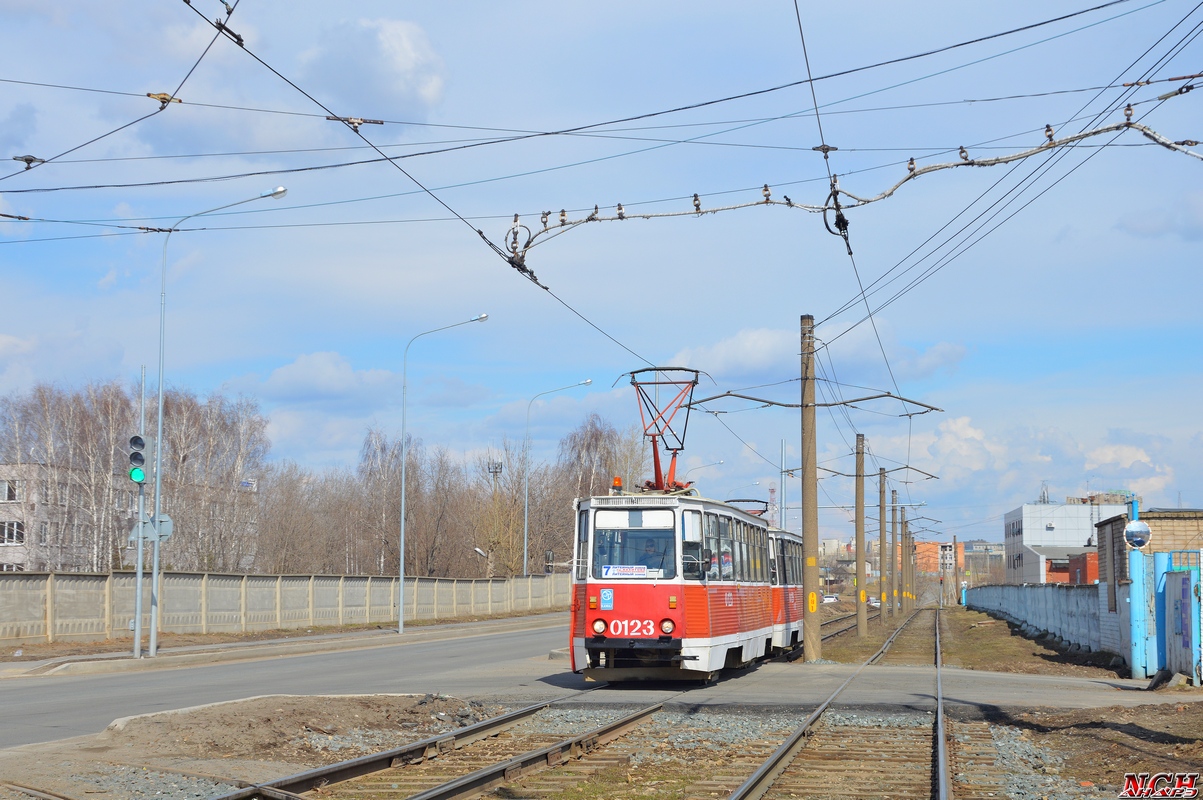 Набережные Челны, 71-605А № 0123