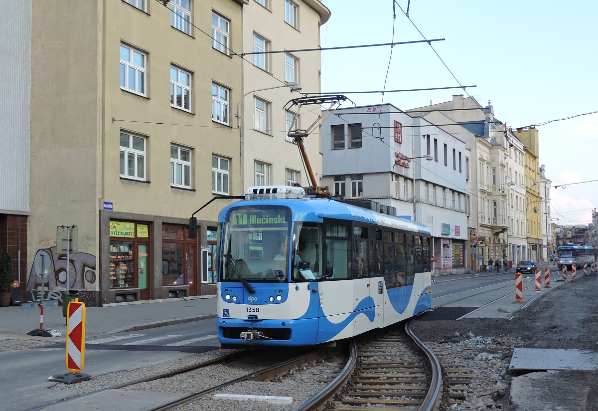 Острава, Vario LFR.S № 1358