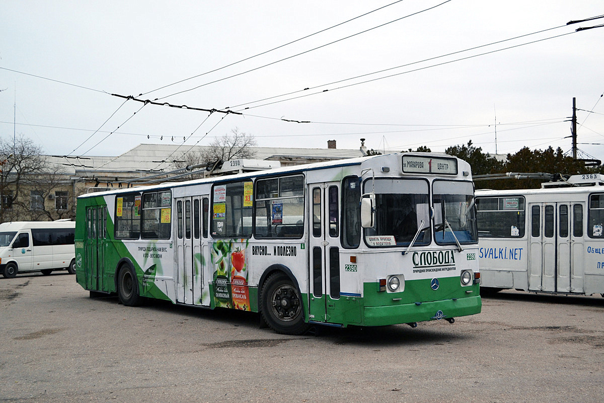 Севастополь, ЗиУ-682Г [Г00] № 2390