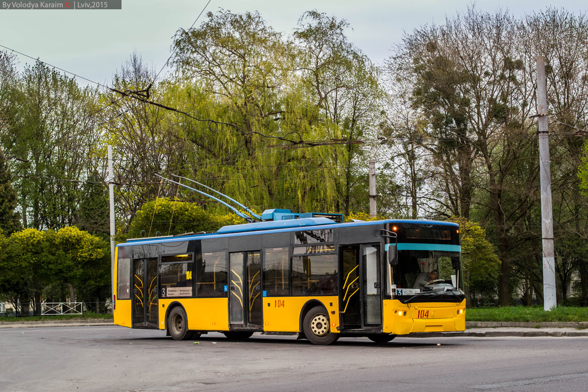 Львов, ЛАЗ E183D1 № 104