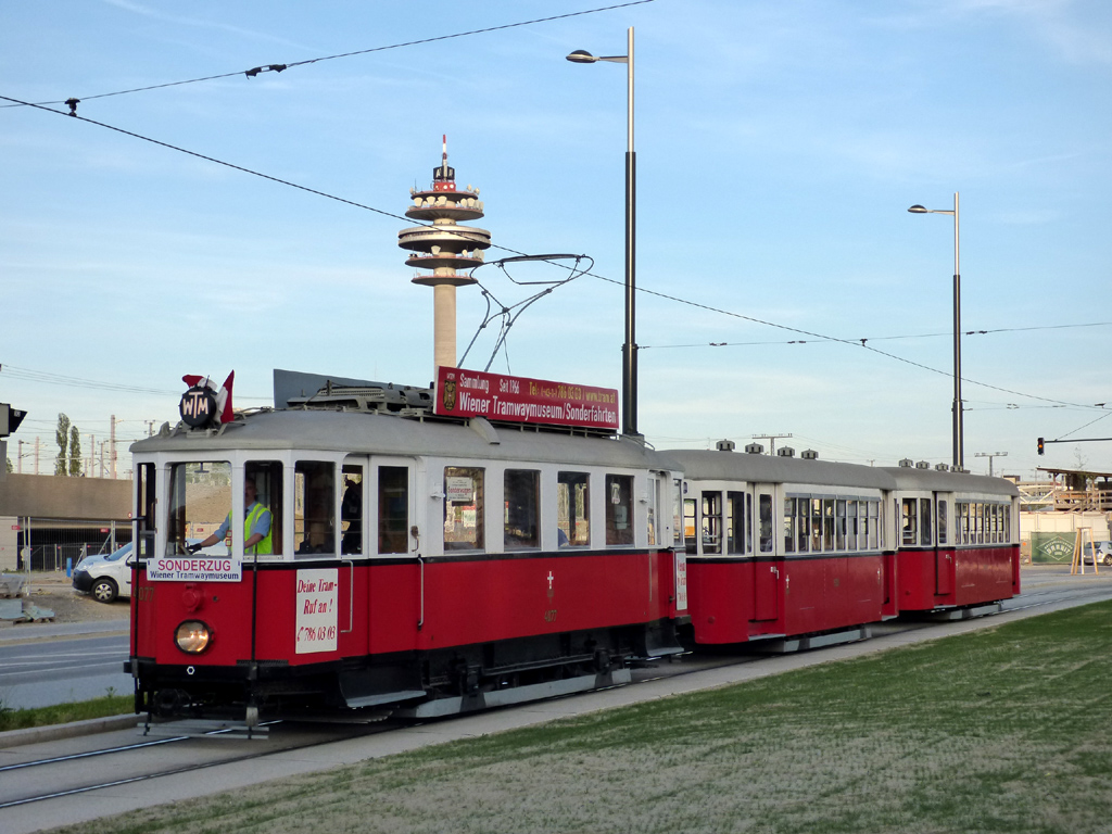 Vienna, Lohner Type M č. 4077; Vienna — Tramwaytag 2015