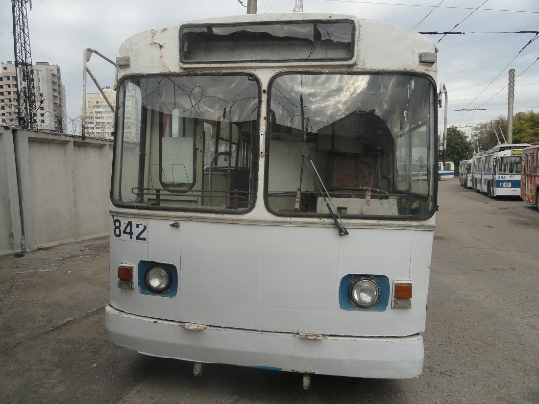 Самара, ЗиУ-682В № 842