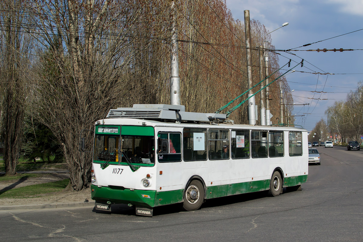 Пенза, ВЗТМ-5284 № 1077