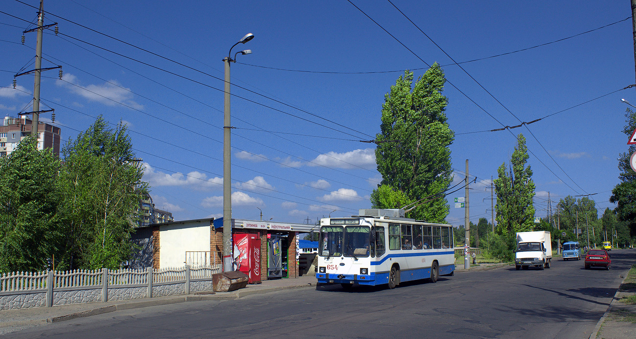 Кривой Рог, ЮМЗ Т2 мод. 7 № 654
