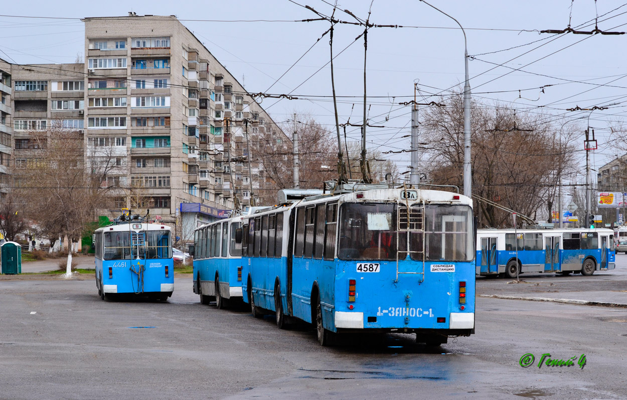 Волгоград, ЗиУ-682 (ВЗСМ) № 4461; Волгоград, Тролза-62052.01 [62052Б] № 4587